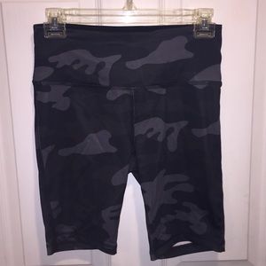Camo biker shorts